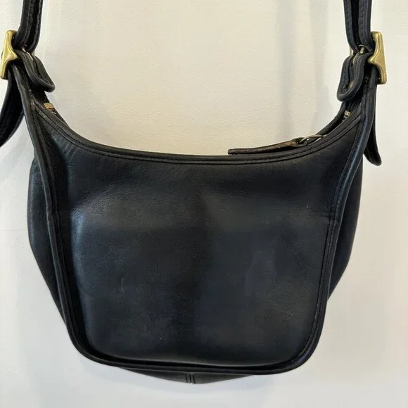 Vintage Coach Legacy Janice Black Leather Crossbody Shoulder Bag